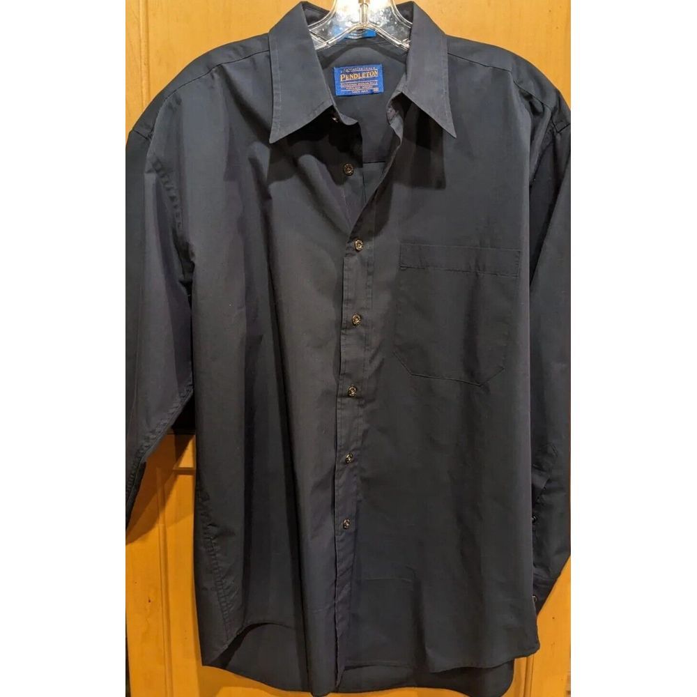 Pendleton Dark Blue Men’s Button Down Size Med see measurements solid cotton ble